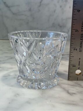 Cut Crystal Sugar/Trinket Pinwheel Patterned Bowl - Clear